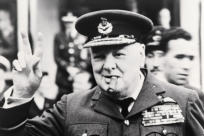 Winston Churchill:Negotiation Strategies between Rhetoric, Realism, and Resilience